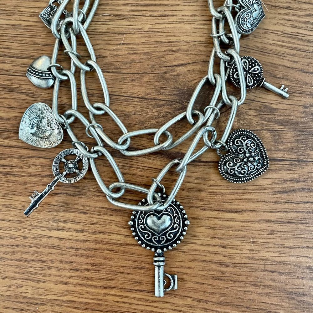 Beautiful silver necklace